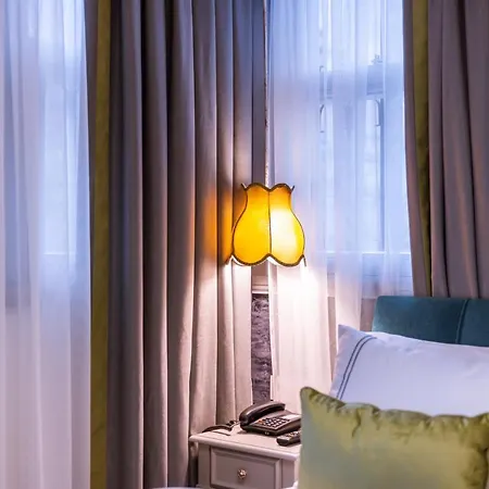 Hotel 9 Doors (adults Only) 3*