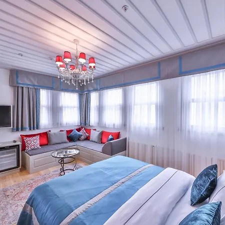 9 Doors (adults Only)