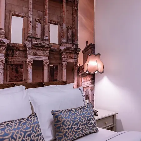 9 Doors (adults Only) 3*