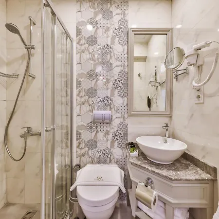 9 Doors (adults Only) فندق اسطنبول