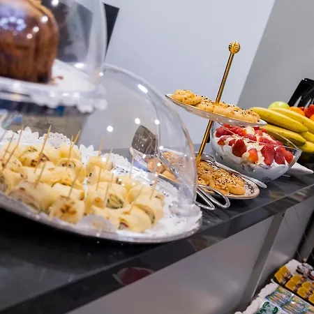 9 Doors (adults Only)