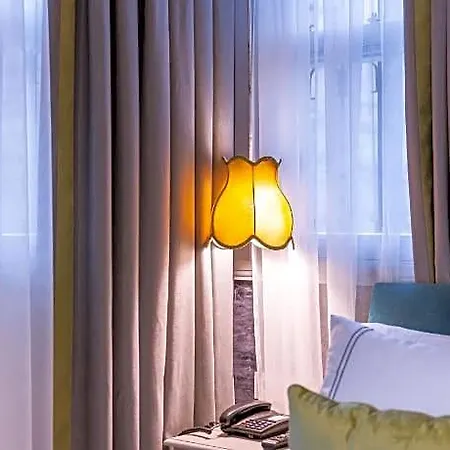 9 Doors (adults Only) Hotel 3*