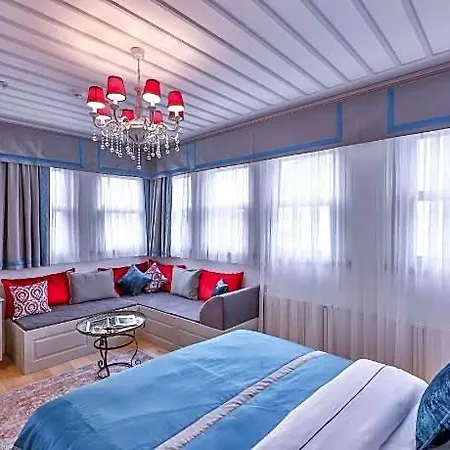 9 Doors (adults Only) Hotel 3*
