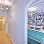 9 Doors (adults Only) Hotel Istambul