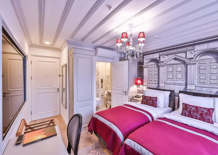 9 Doors (adults Only)